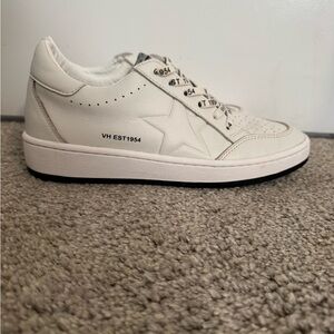 Women’s White Sneakers
